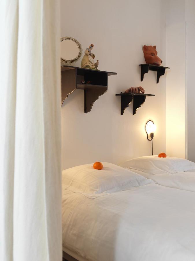Charming Arty Studioflat, Overlooking The Domain Of A 17Th Century Chapel An Ideal Location For Business Travellers And Peace Seekers Tielrode Екстер'єр фото